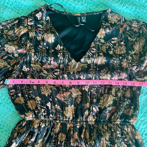 Vero Moda Floral Metallic Print Short Dress - M - Picture 13 of 15